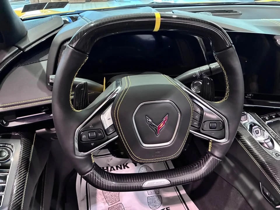 2025 Chevrolet Corvette C8 E-Ray - Image 7 of 8