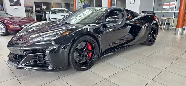 2025 Chevrolet Corvette E-Ray Coupe 2D