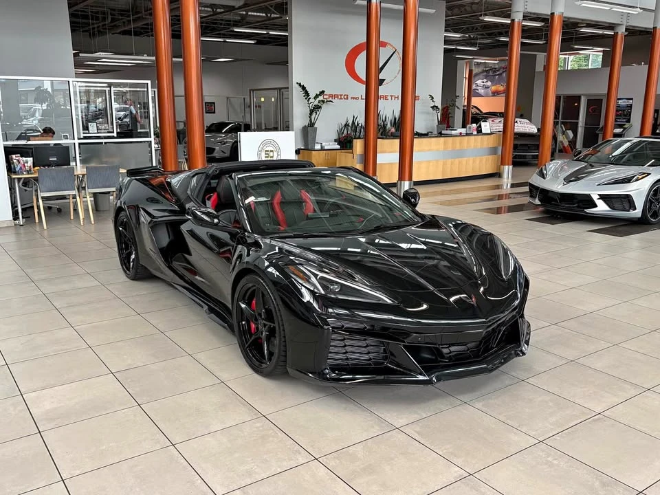 2025 Chevrolet Corvette C8 E-Ray - Image 1 of 18