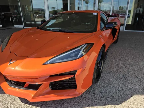 2025 Chevrolet Corvette C8 E-Ray - Image 2 of 8