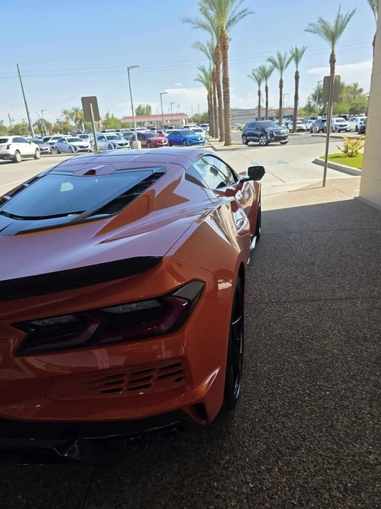 2025 Chevrolet Corvette C8 E-Ray - Image 5 of 8