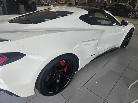 2025 Chevrolet Corvette C8 E-Ray - Image 4 of 13
