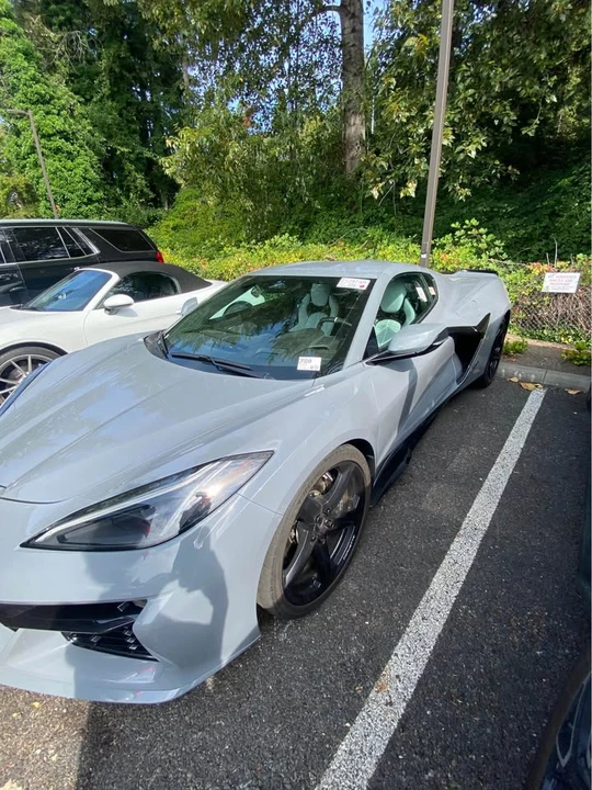 2025 Chevrolet Corvette C8 E-Ray - Image 2 of 6