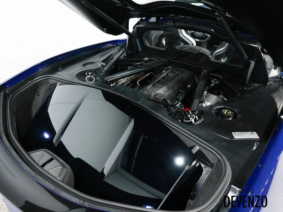 2025 Chevrolet Corvette C8 E-Ray - Image 17 of 18