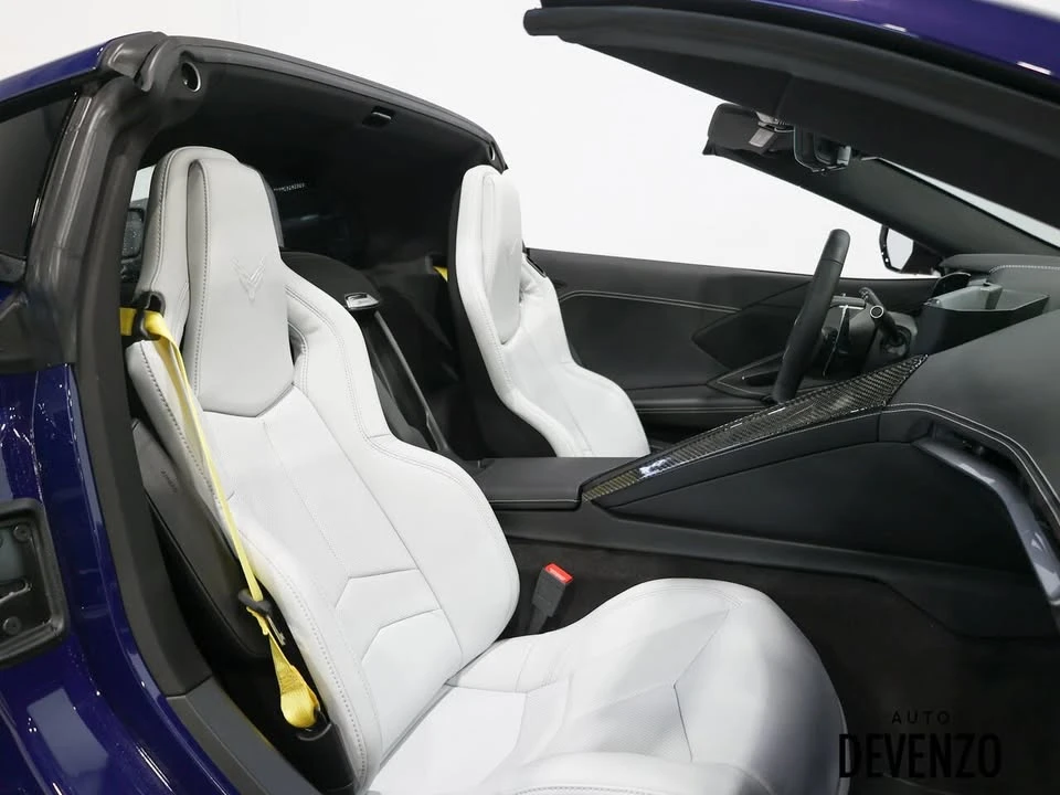 2025 Chevrolet Corvette C8 E-Ray - Image 8 of 18