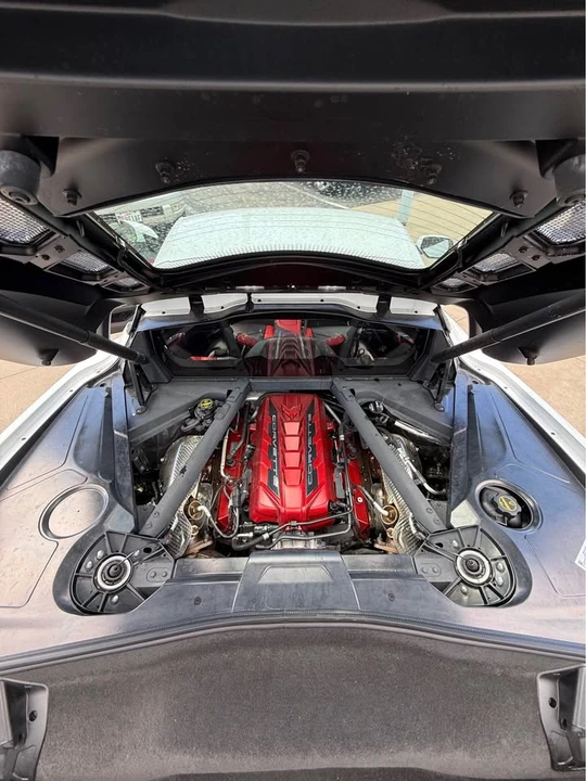 2025 Chevrolet Corvette C8 E-Ray - Image 13 of 14