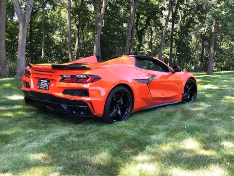 2025 Chevrolet Corvette C8 E-Ray - Image 3 of 9