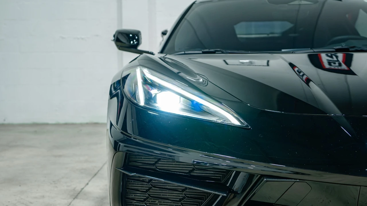 2025 Chevrolet Corvette C8 - Image 23 of 31