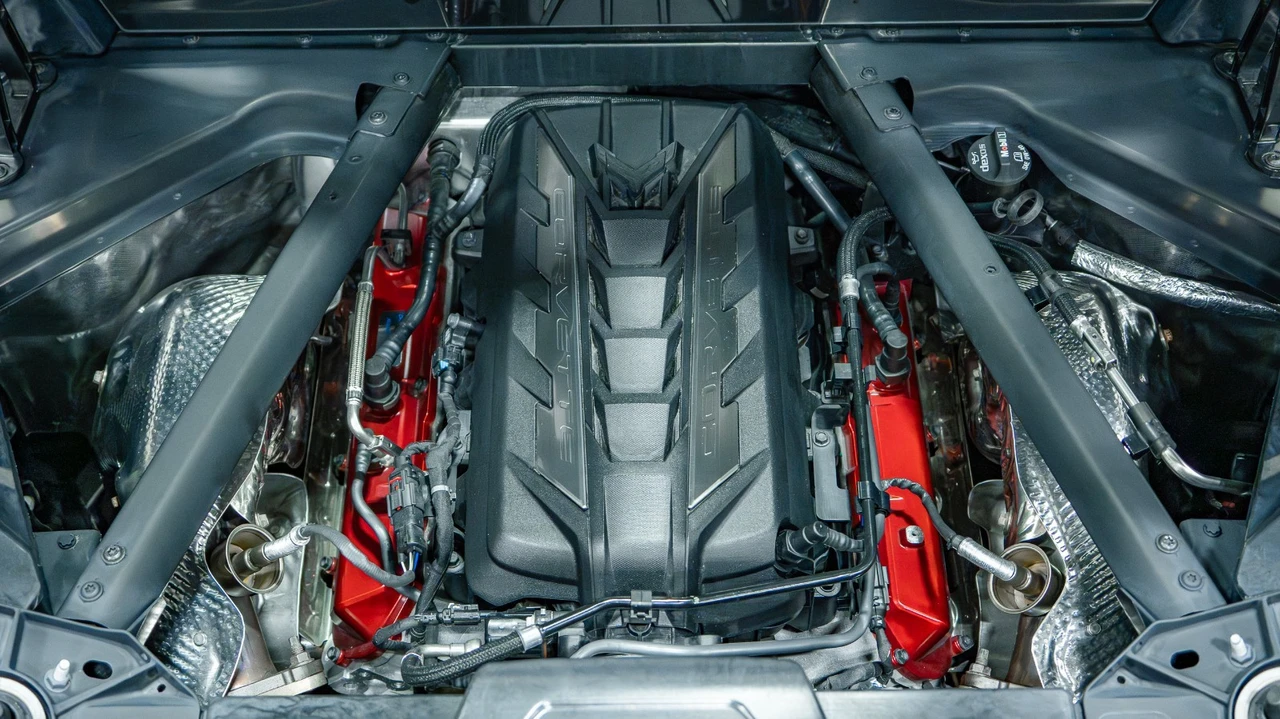 2025 Chevrolet Corvette C8 - Image 15 of 31