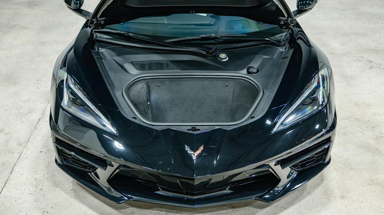 2025 Chevrolet Corvette C8 - Image 26 of 31