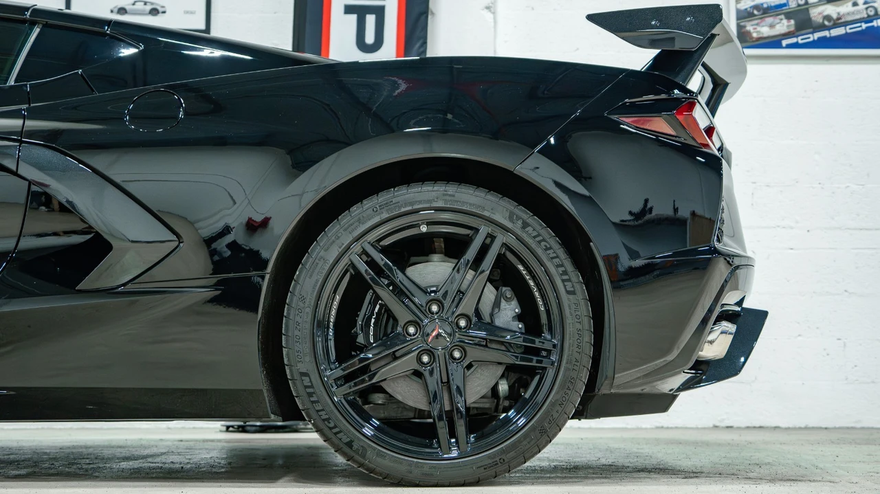 2025 Chevrolet Corvette C8 - Image 4 of 31