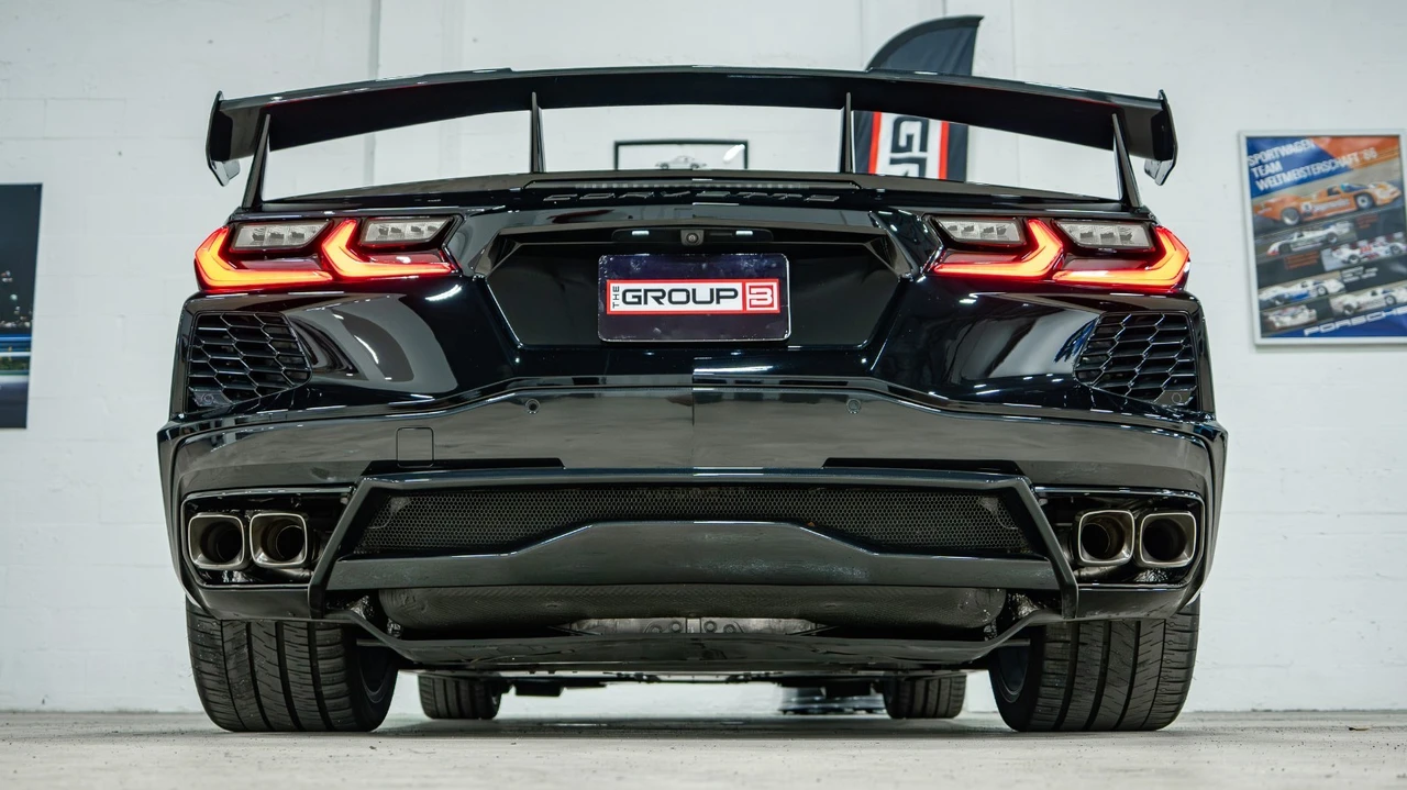 2025 Chevrolet Corvette C8 - Image 9 of 31