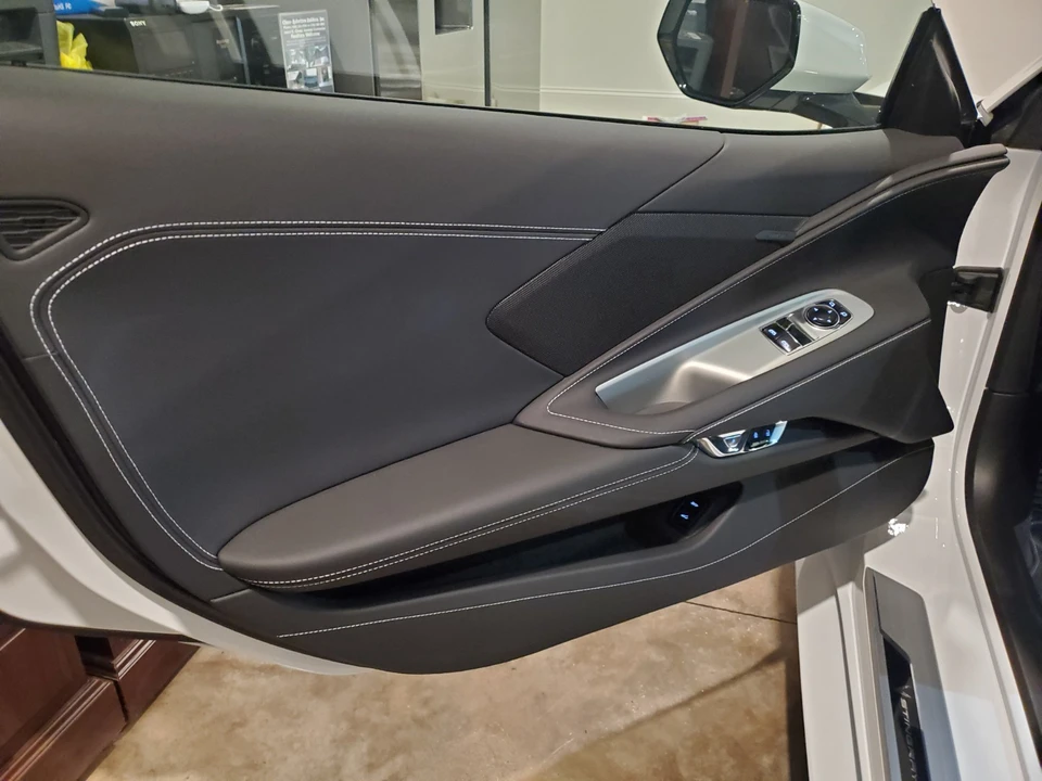 2025 Chevrolet Corvette C8 - Image 13 of 17