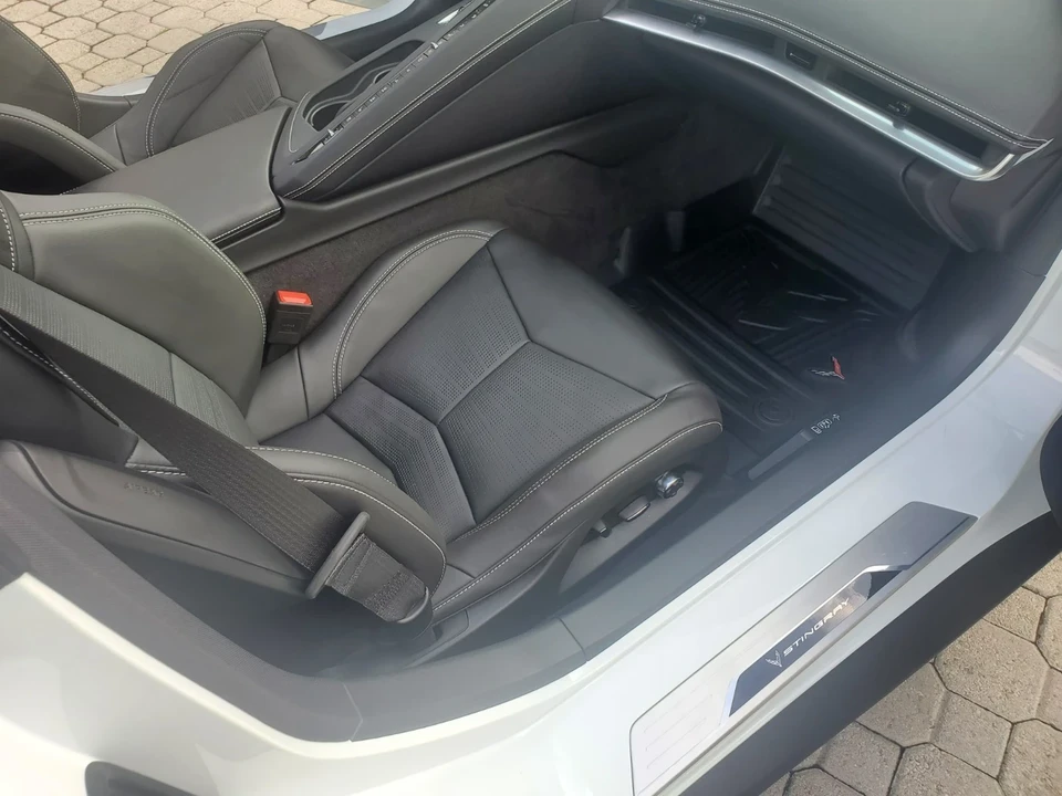 2025 Chevrolet Corvette C8 - Image 14 of 21