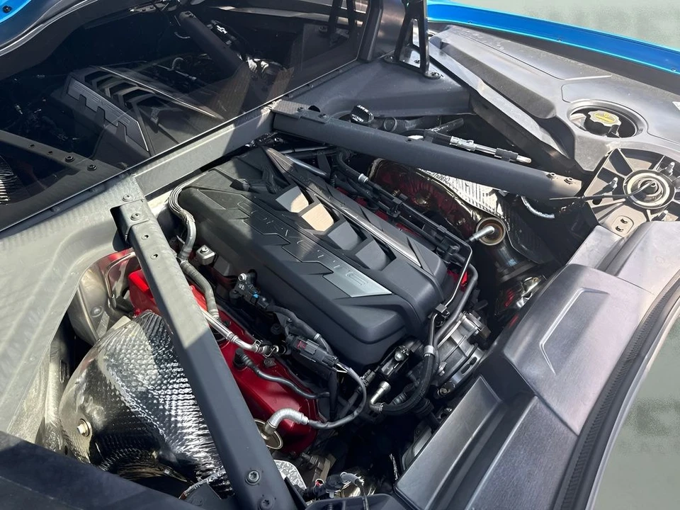 2025 Chevrolet Corvette C8 - Image 29 of 31