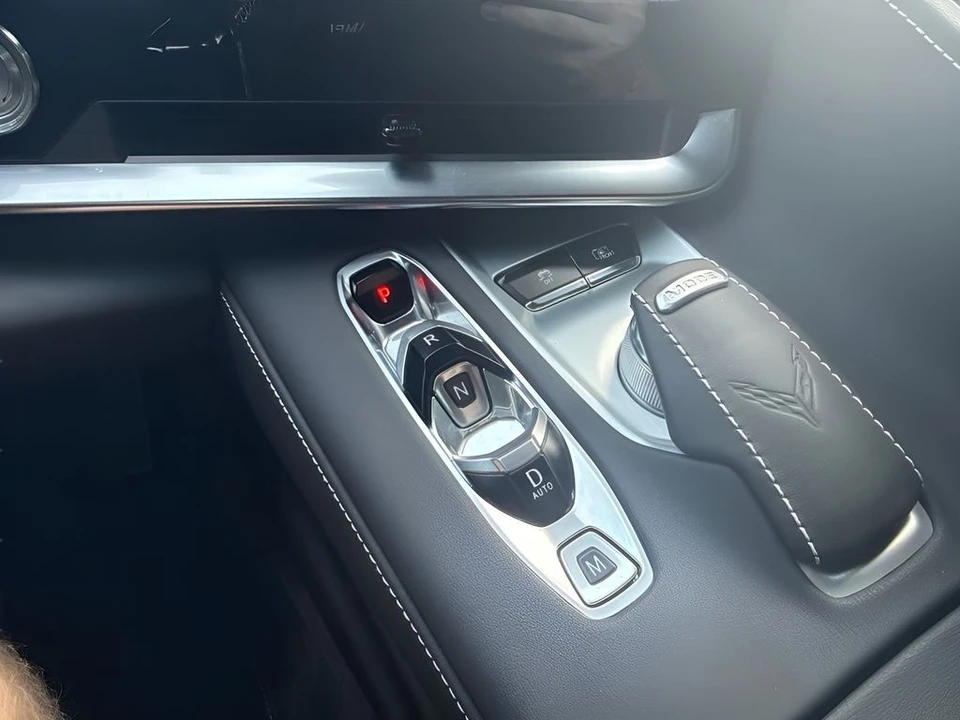 2025 Chevrolet Corvette C8 - Image 16 of 31