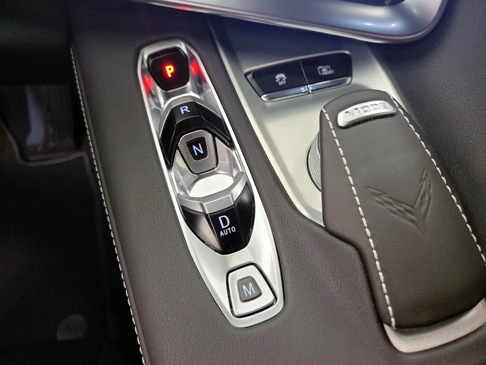 2025 Chevrolet Corvette C8 - Image 19 of 25