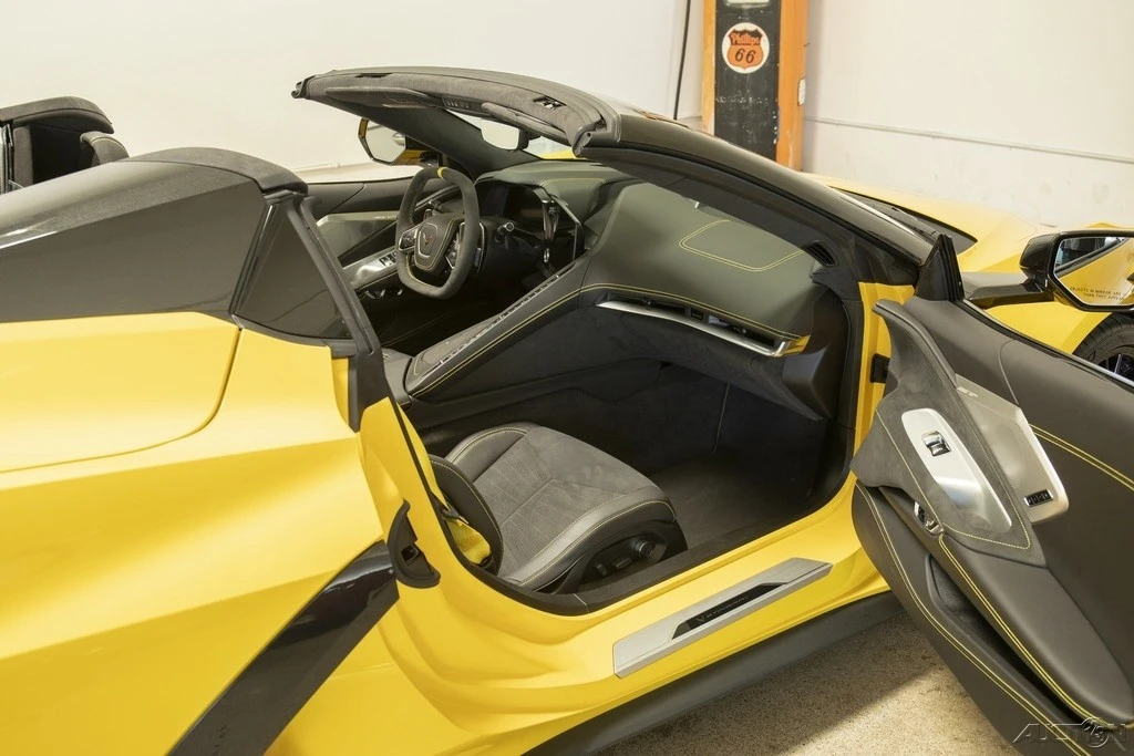 2025 Chevrolet Corvette C8 - Image 18 of 29