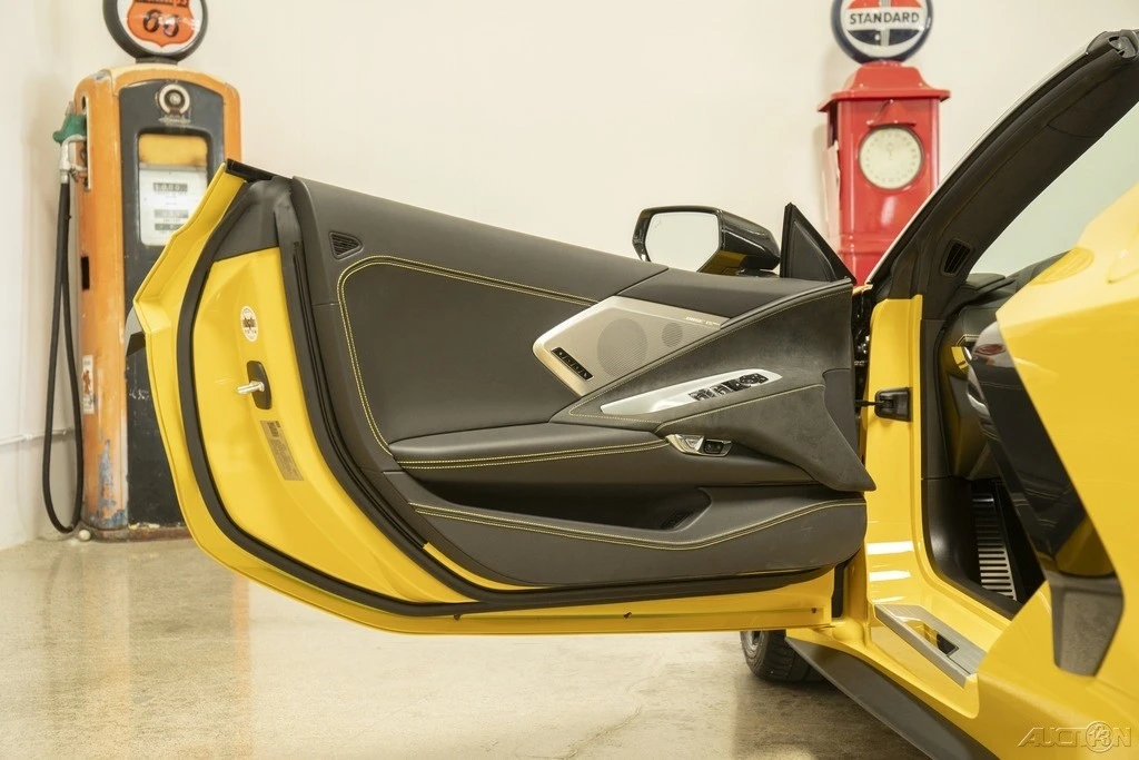 2025 Chevrolet Corvette C8 - Image 21 of 29