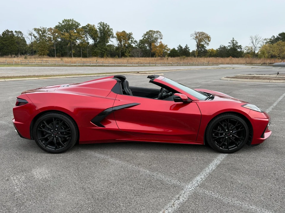 2025 Chevrolet Corvette C8 - Image 7 of 12