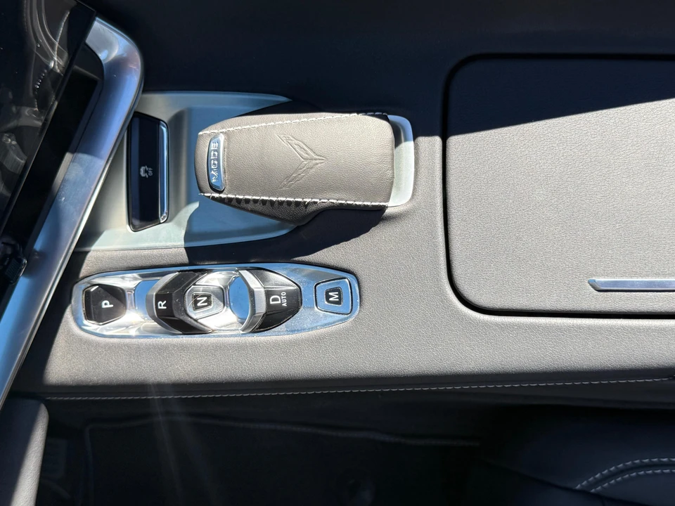 2025 Chevrolet Corvette C8 - Image 28 of 31