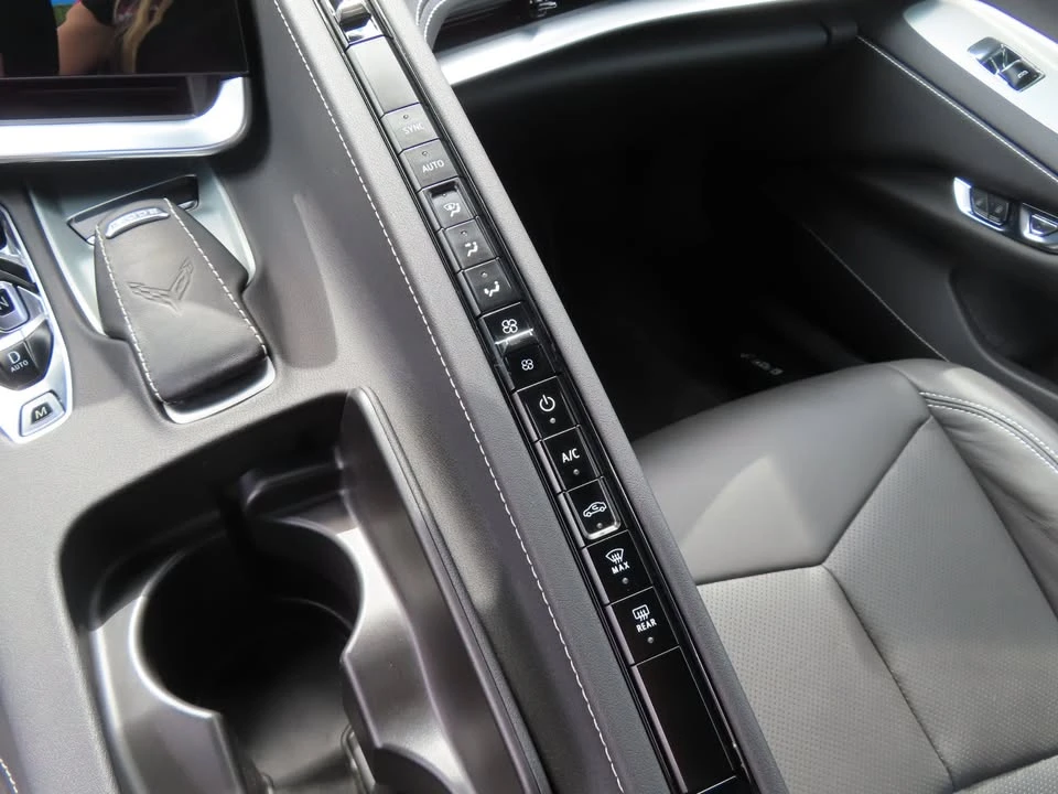 2025 Chevrolet Corvette C8 - Image 15 of 20