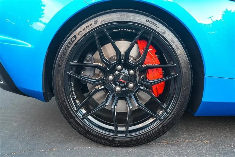 2025 Chevrolet Corvette C8 Z06 - Image 17 of 21