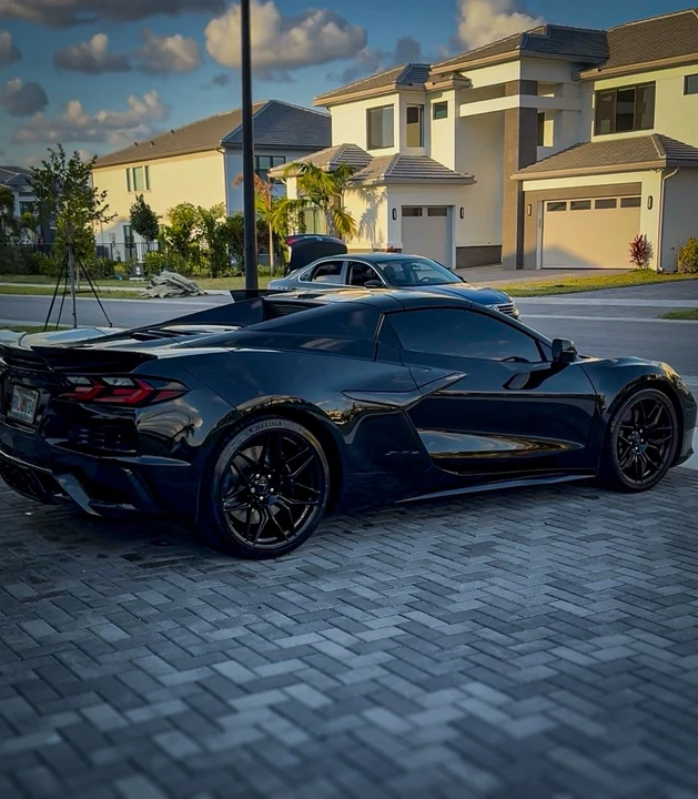 2025 Chevrolet Corvette C8 Z06 - Image 2 of 13