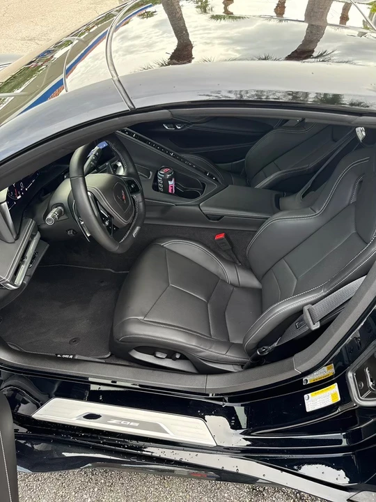 2025 Chevrolet Corvette C8 Z06 - Image 6 of 13
