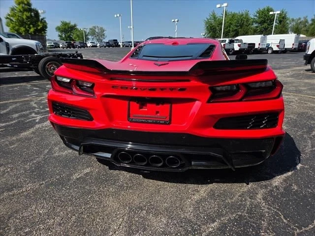 2025 Chevrolet Corvette C8 Z06 - Image 8 of 15