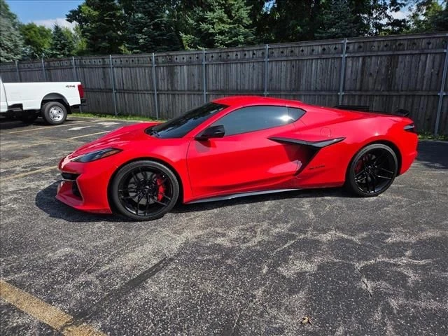 2025 Chevrolet Corvette C8 Z06 - Image 5 of 15