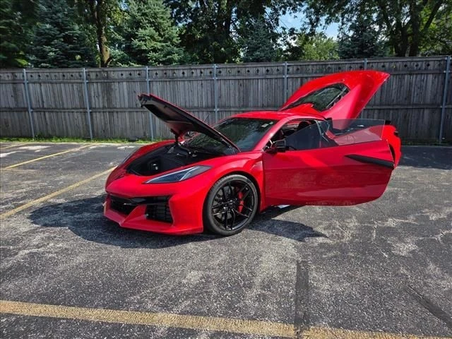 2025 Chevrolet Corvette C8 Z06 - Image 4 of 15