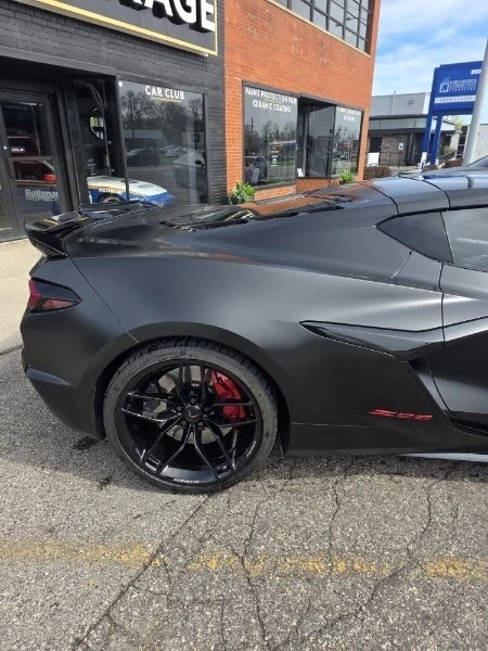 2025 Chevrolet Corvette C8 Z06 - Image 4 of 10