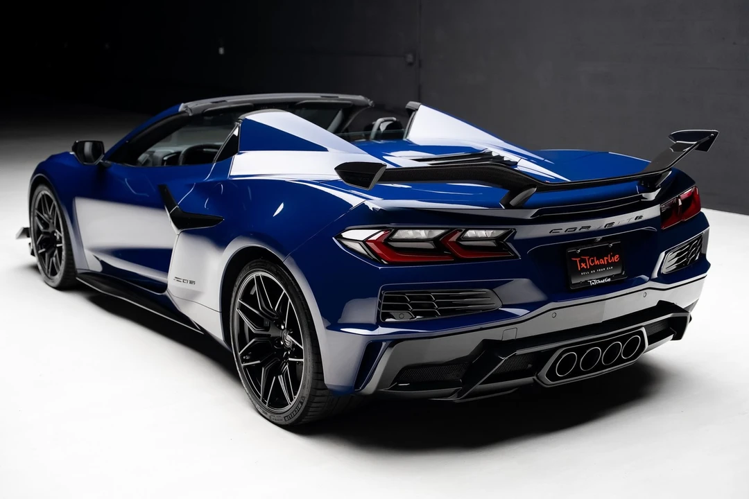 2025 Chevrolet Corvette C8 Z06 - Image 29 of 31