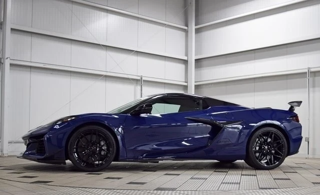 2025 Chevrolet Corvette C8 Z06 - Image 4 of 12
