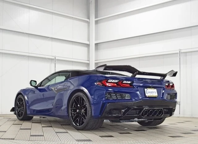2025 Chevrolet Corvette C8 Z06 - Image 5 of 12
