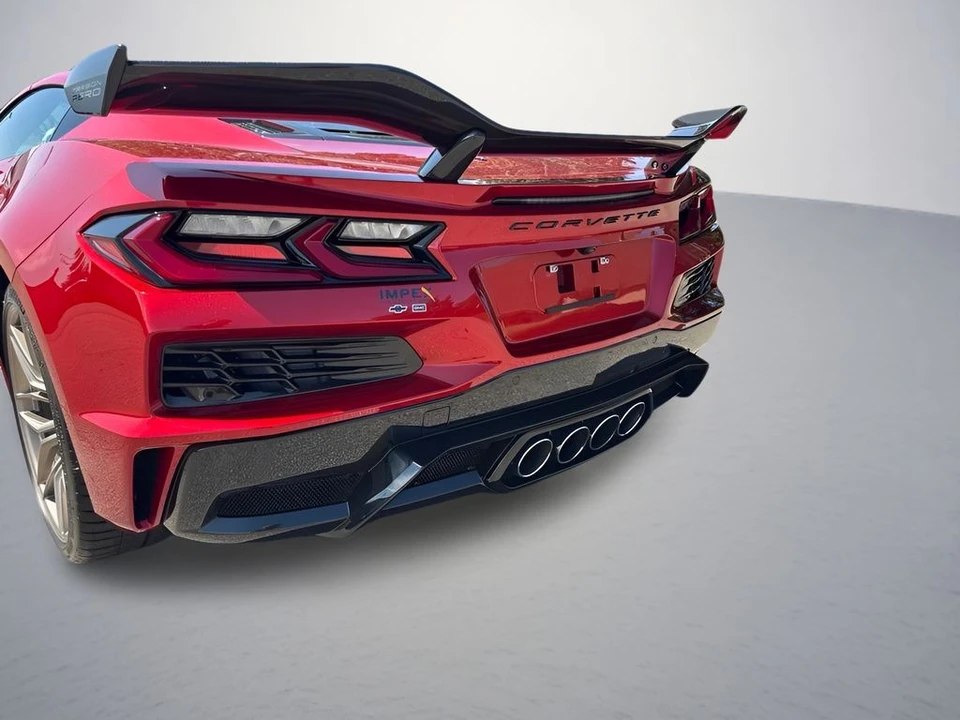 2025 Chevrolet Corvette C8 Z06 - Image 29 of 31