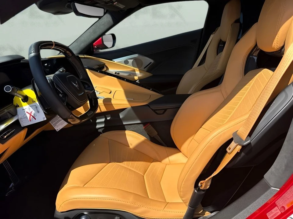 2025 Chevrolet Corvette C8 Z06 - Image 9 of 31