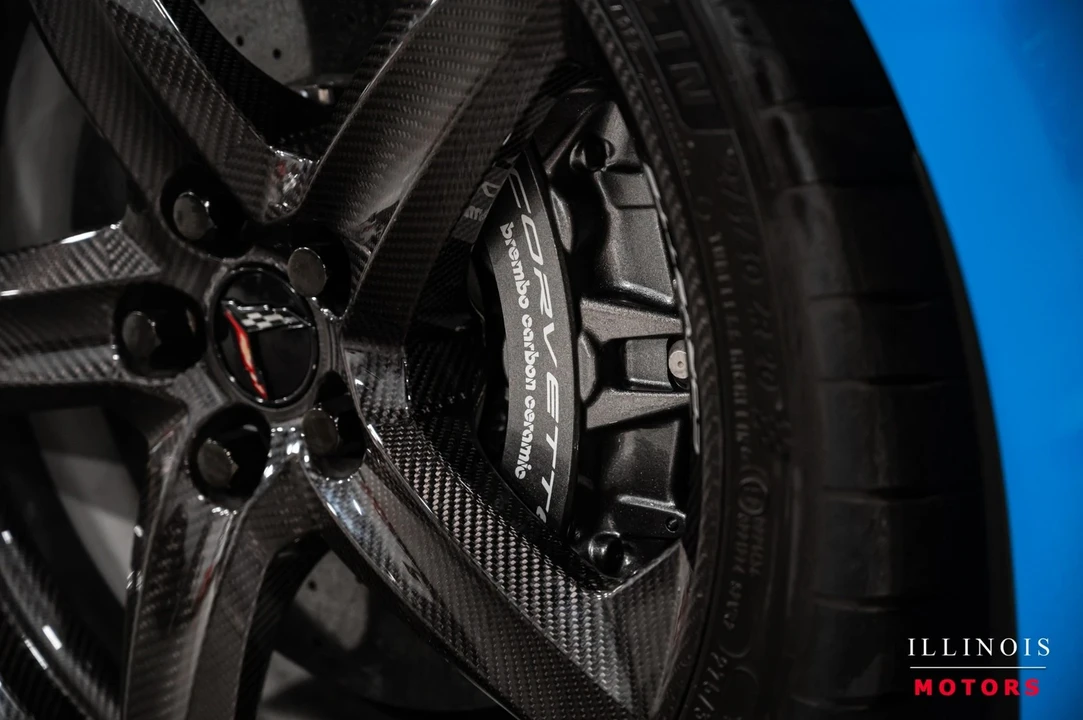 2025 Chevrolet Corvette C8 Z06 - Image 15 of 21