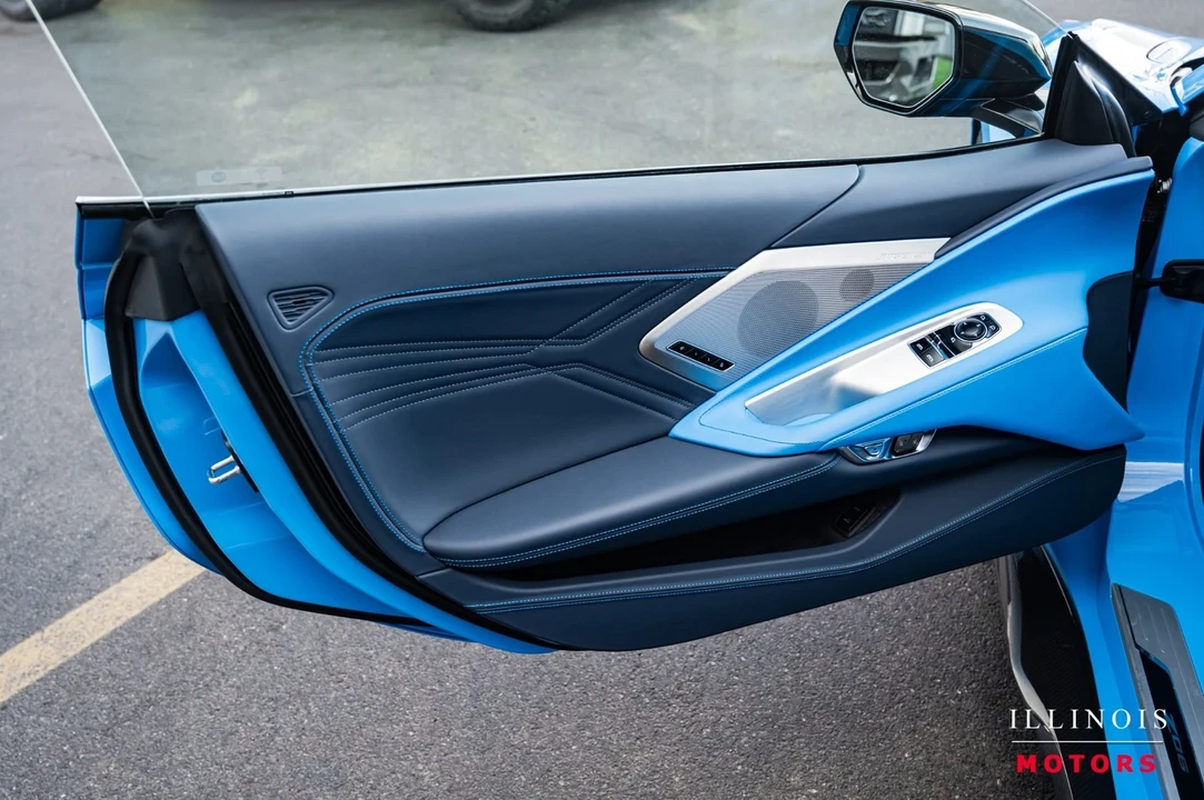 2025 Chevrolet Corvette C8 Z06 - Image 20 of 21