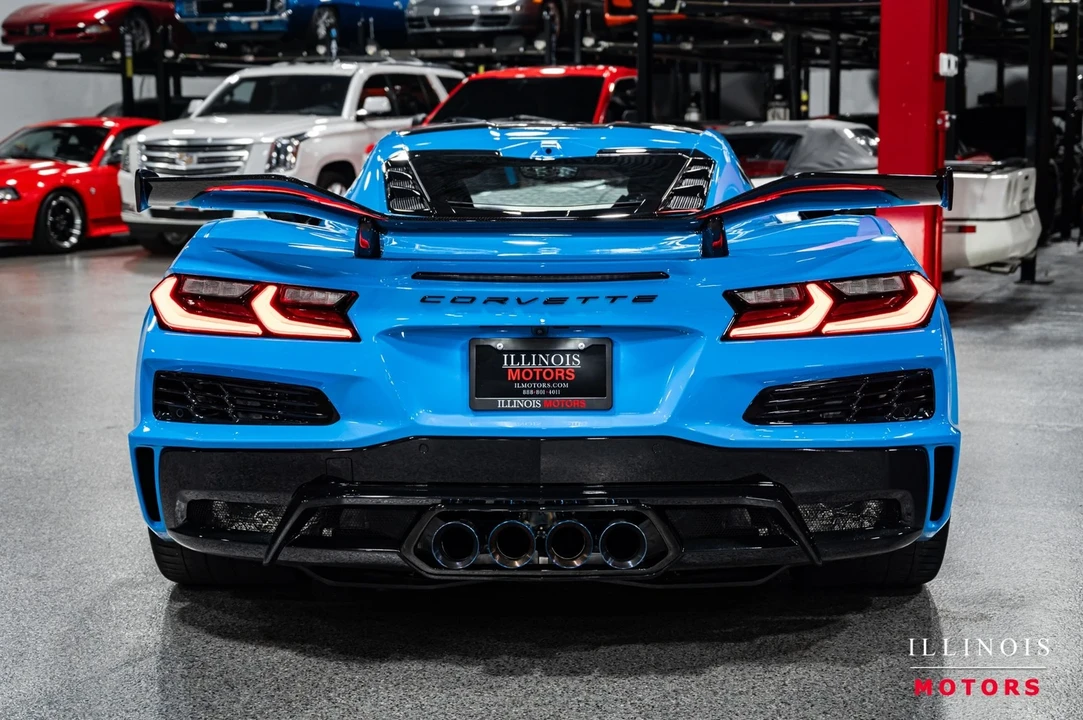 2025 Chevrolet Corvette C8 Z06 - Image 4 of 21