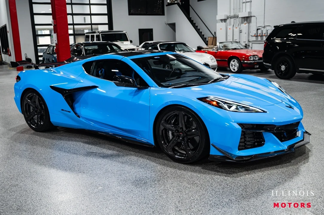 2025 Chevrolet Corvette C8 Z06 - Image 7 of 21