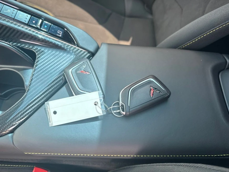 2025 Chevrolet Corvette C8 Z06 - Image 29 of 31