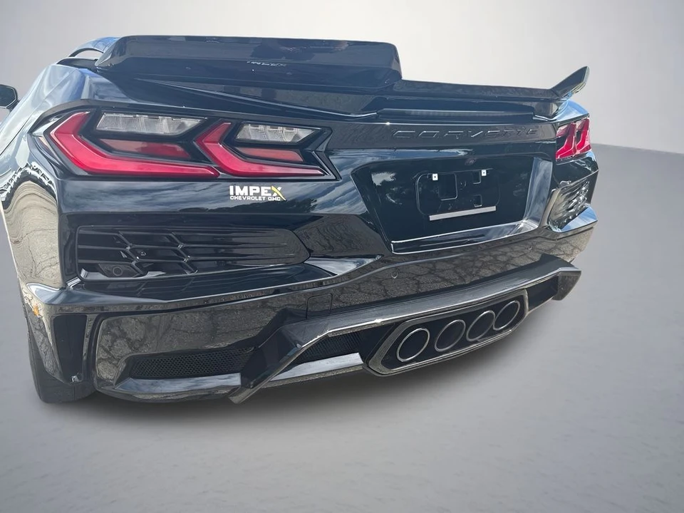2025 Chevrolet Corvette C8 Z06 - Image 30 of 31