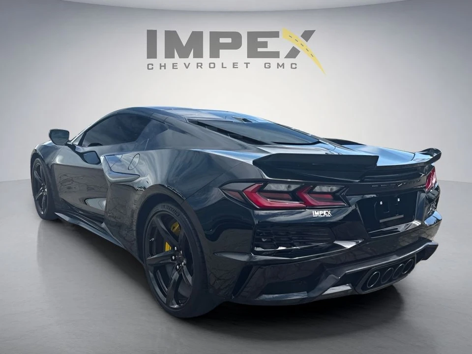 2025 Chevrolet Corvette C8 Z06 - Image 3 of 31