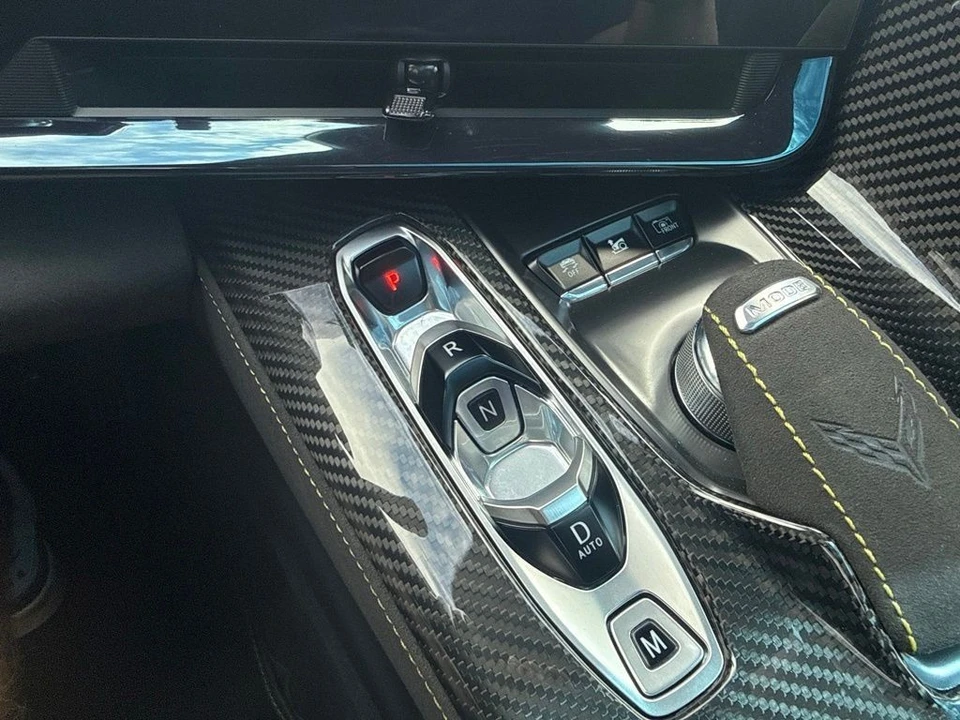 2025 Chevrolet Corvette C8 Z06 - Image 16 of 31