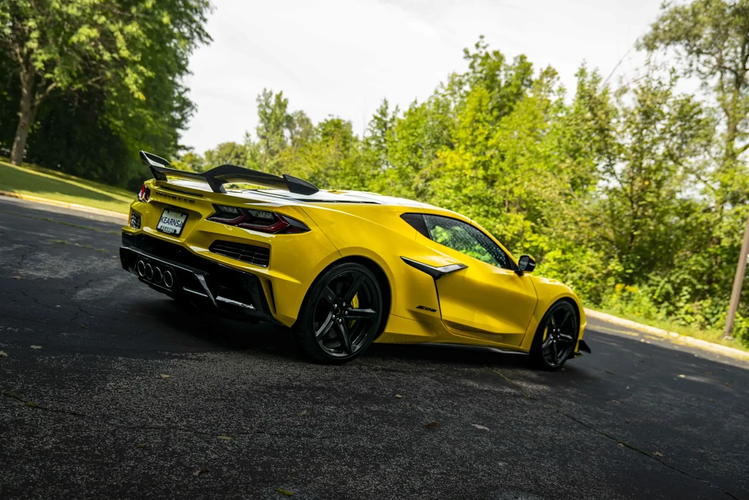 2025 Chevrolet Corvette C8 Z06 - Image 31 of 31