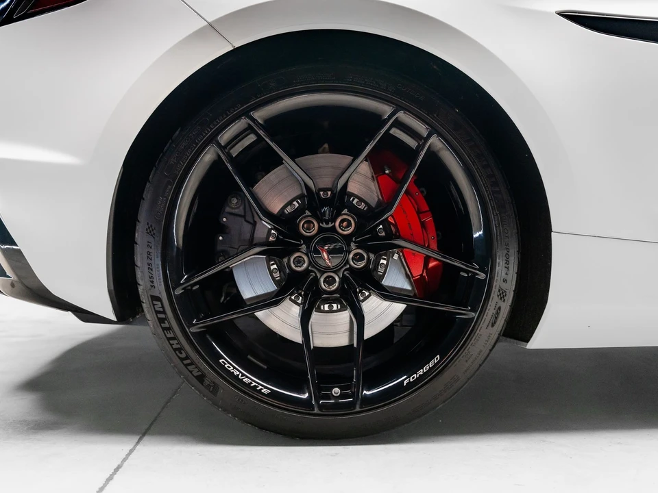 2025 Chevrolet Corvette C8 Z06 - Image 30 of 31