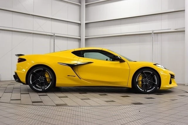 2025 Chevrolet Corvette C8 Z06 - Image 9 of 21