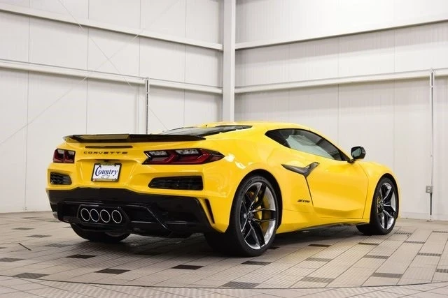2025 Chevrolet Corvette C8 Z06 - Image 8 of 21